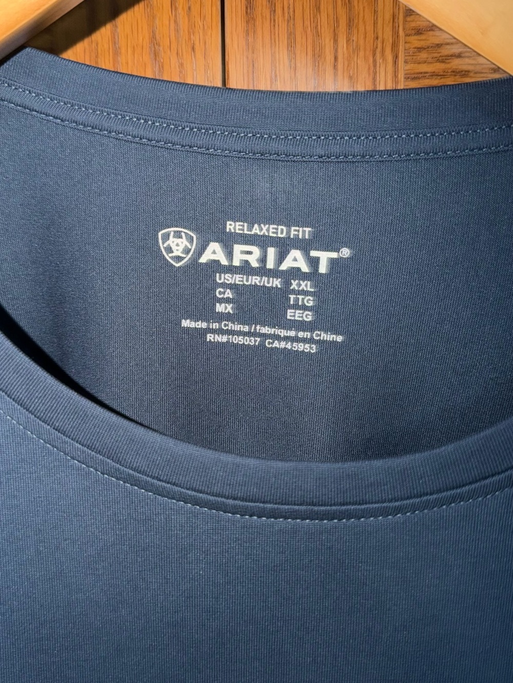 Ariat Ruffle Sleeve Crew Tee - Picture 3 of 3